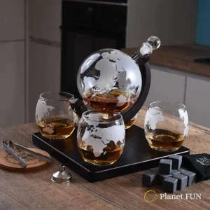 Globe Decanter set